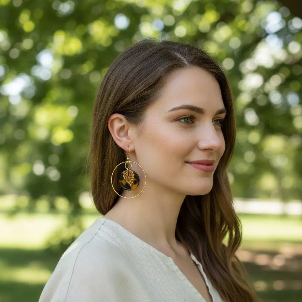 Boucles d’oreilles micro-macramé anneau écaille bohème TIMA Micro Noeuds