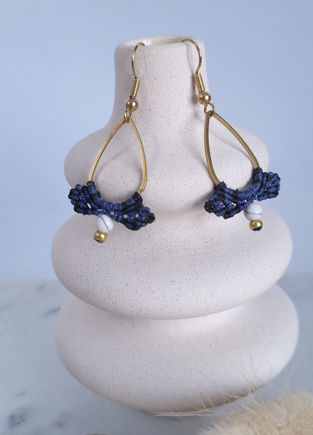 Boucles d'oreilles micro-macramé – Acier inoxydable, légères, bohème Micro Noeuds