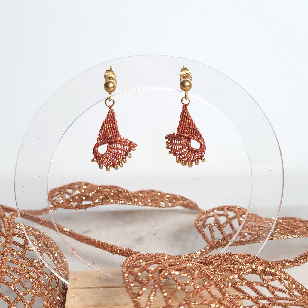 Boucles d’oreilles en micro-macramé – Bijou léger artisanal acier inoxydable – Style bohème chic naturel Micro Noeuds