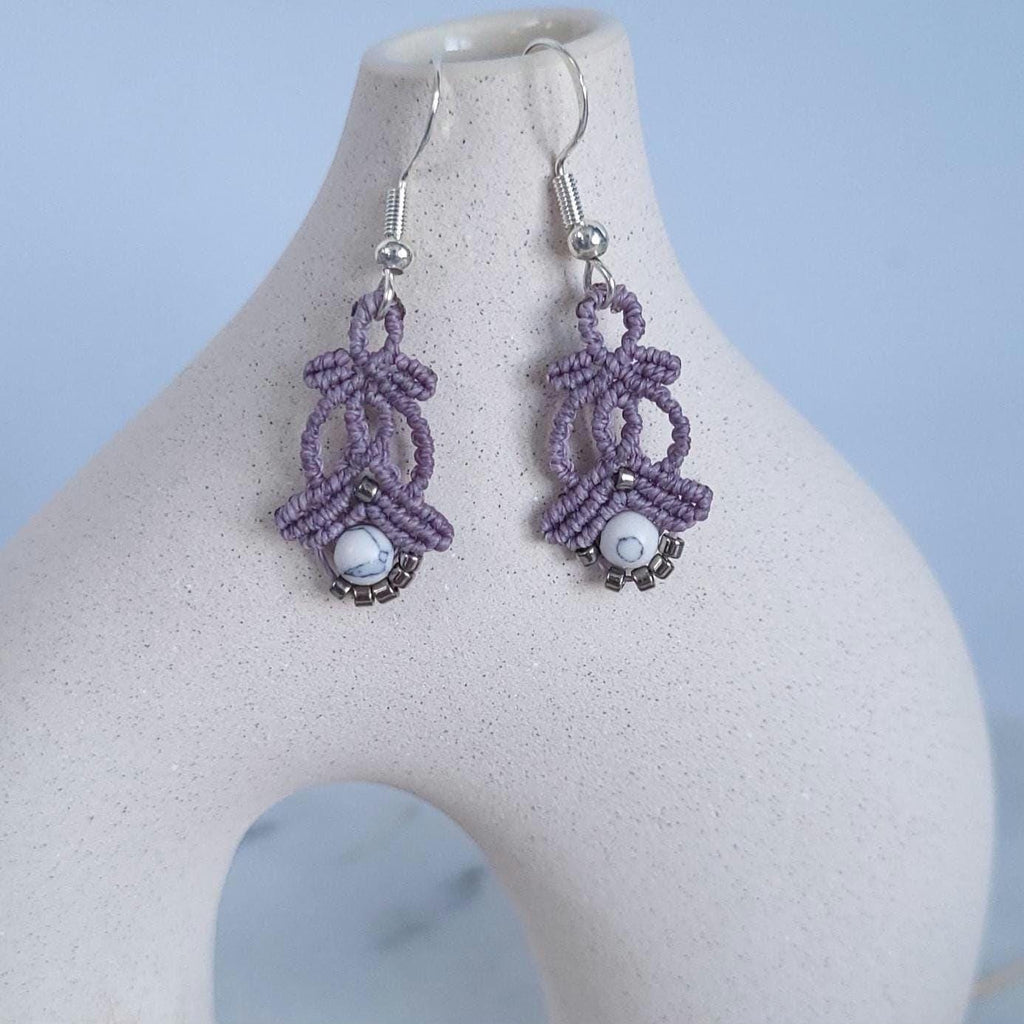 Boucles d’oreilles crochet acier inoxydable micro-macramé avec pierre naturelle serti