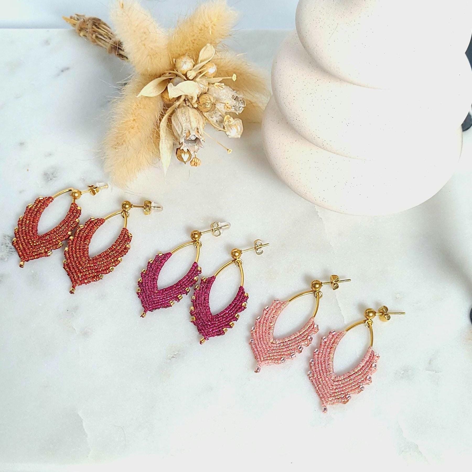 Boucles d’oreilles macramé, Forme navette, Élégantes et féminines, bijou personnalisable, bijou créateur