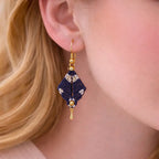 Boucles d’oreilles micro-macramé géométriques – bicolore- ALIZEA Micro Noeuds
