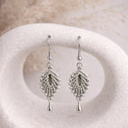 Boucles d’oreilles feuille micro-macramé NAE Micro Noeuds