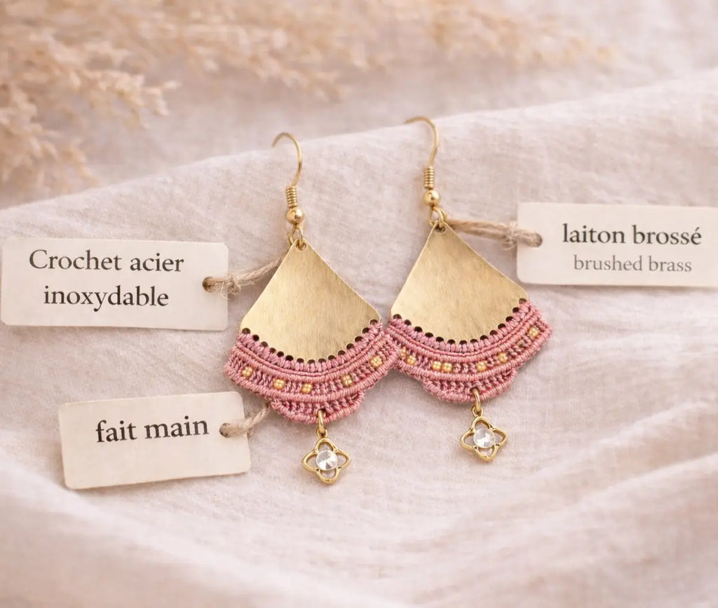 Boucles d’oreilles Soleil Rouge – micro-macramé & acier inoxydable doré-LUNAYA Micro Noeuds