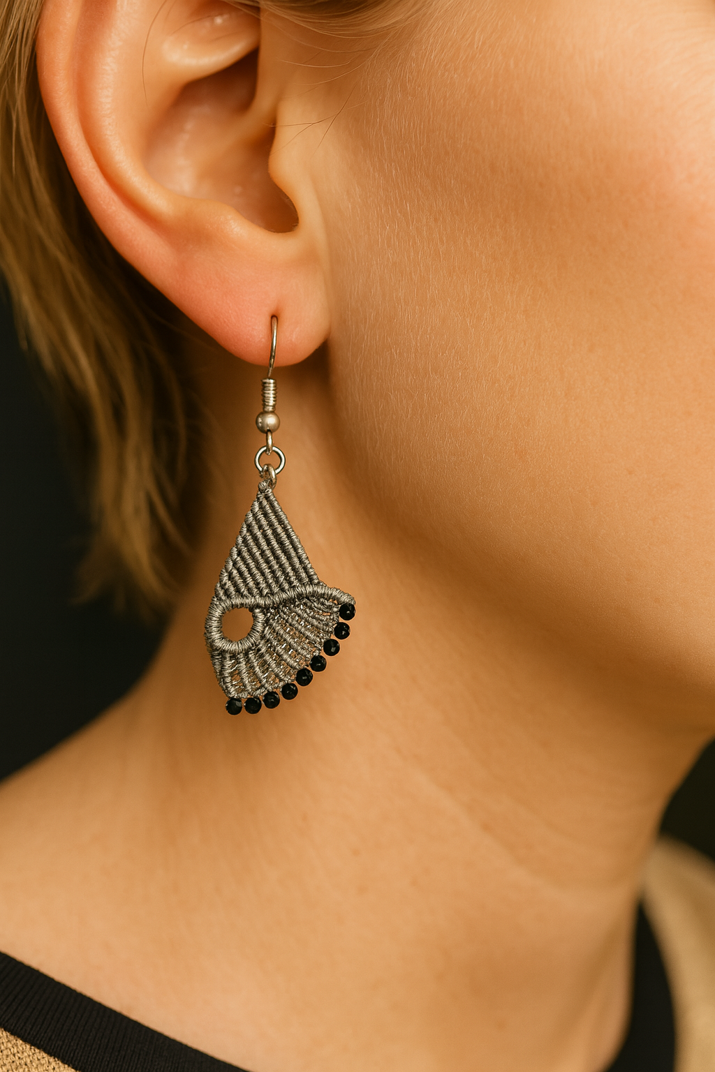 Boucles d'oreilles micro-macramé ondulé acier inoxydable bohème naturel
