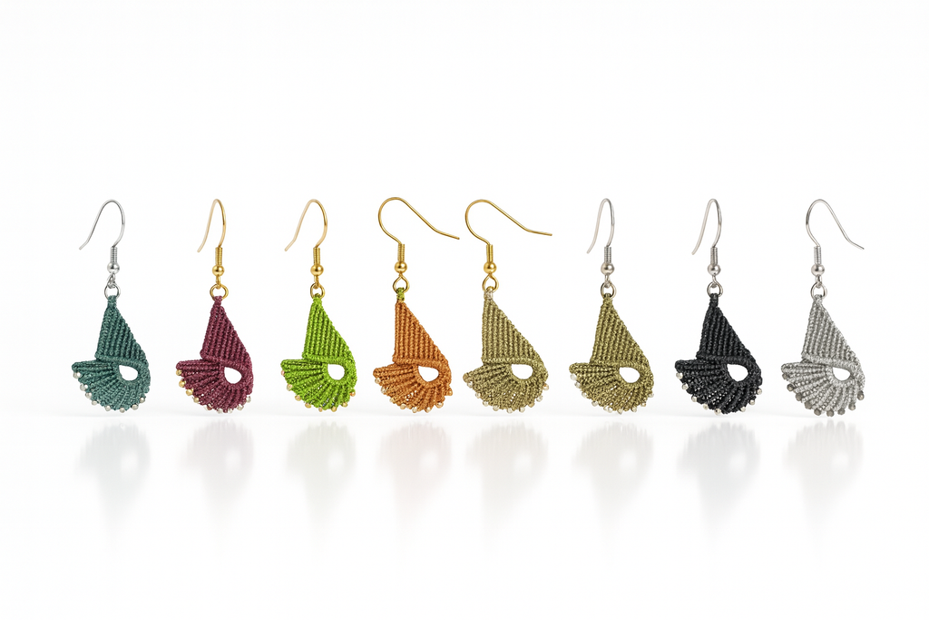 Boucles d’oreilles en micro-macramé – Bijou léger artisanal acier inoxydable – Style bohème chic naturel Micro Noeuds