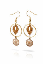Boucles d’oreilles asymétriques micro-macramé personnalisables  SYNAE Micro Noeuds