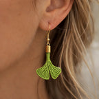 Boucles d’oreilles Feuille Ginkgo – micro-macramé vert-GINK ORA Micro Noeuds
