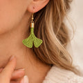 Boucles d’oreilles Feuille Ginkgo – micro-macramé vert-GINK ORA Micro Noeuds