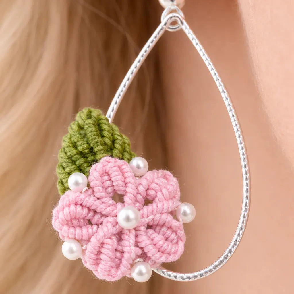 Boucles d’oreilles Églantine – micro-macramé & argent 925 ROSINA Micro Noeuds