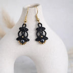 Boucles d'oreilles micro-macramé lilas – Bohème chic, fait main Micro Noeuds